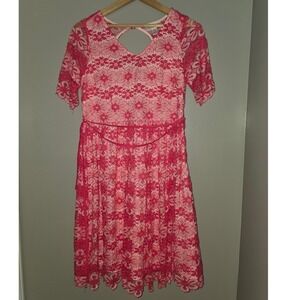 Motherhood Maternity Pink Floral Lace Dress Short Sleeve Keyhole Back Size S NWT